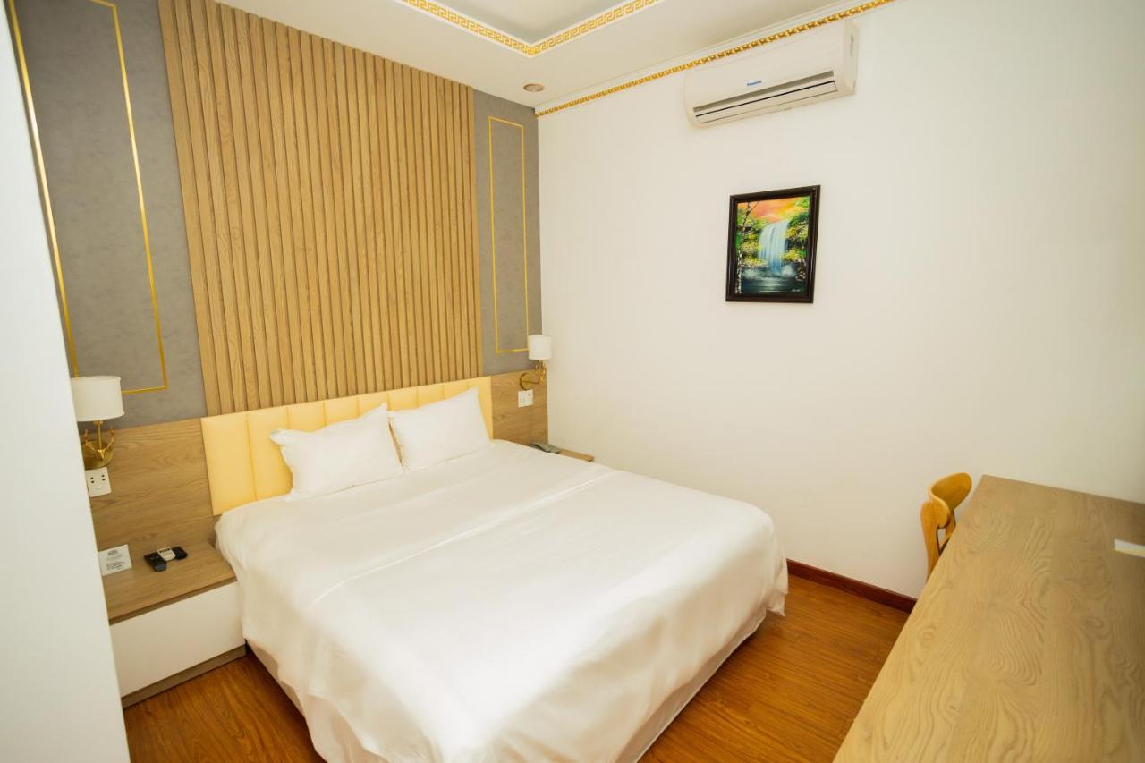 Hoang Loc Hotel 부온마투옷 외부 사진
