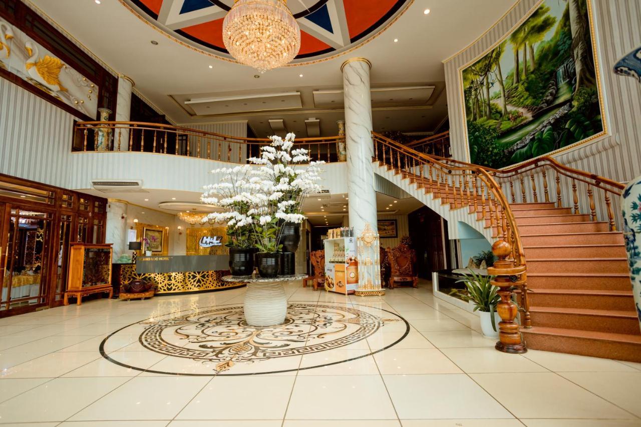 Hoang Loc Hotel 부온마투옷 외부 사진