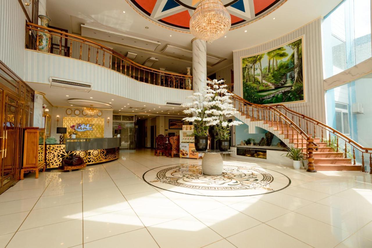 Hoang Loc Hotel 부온마투옷 외부 사진